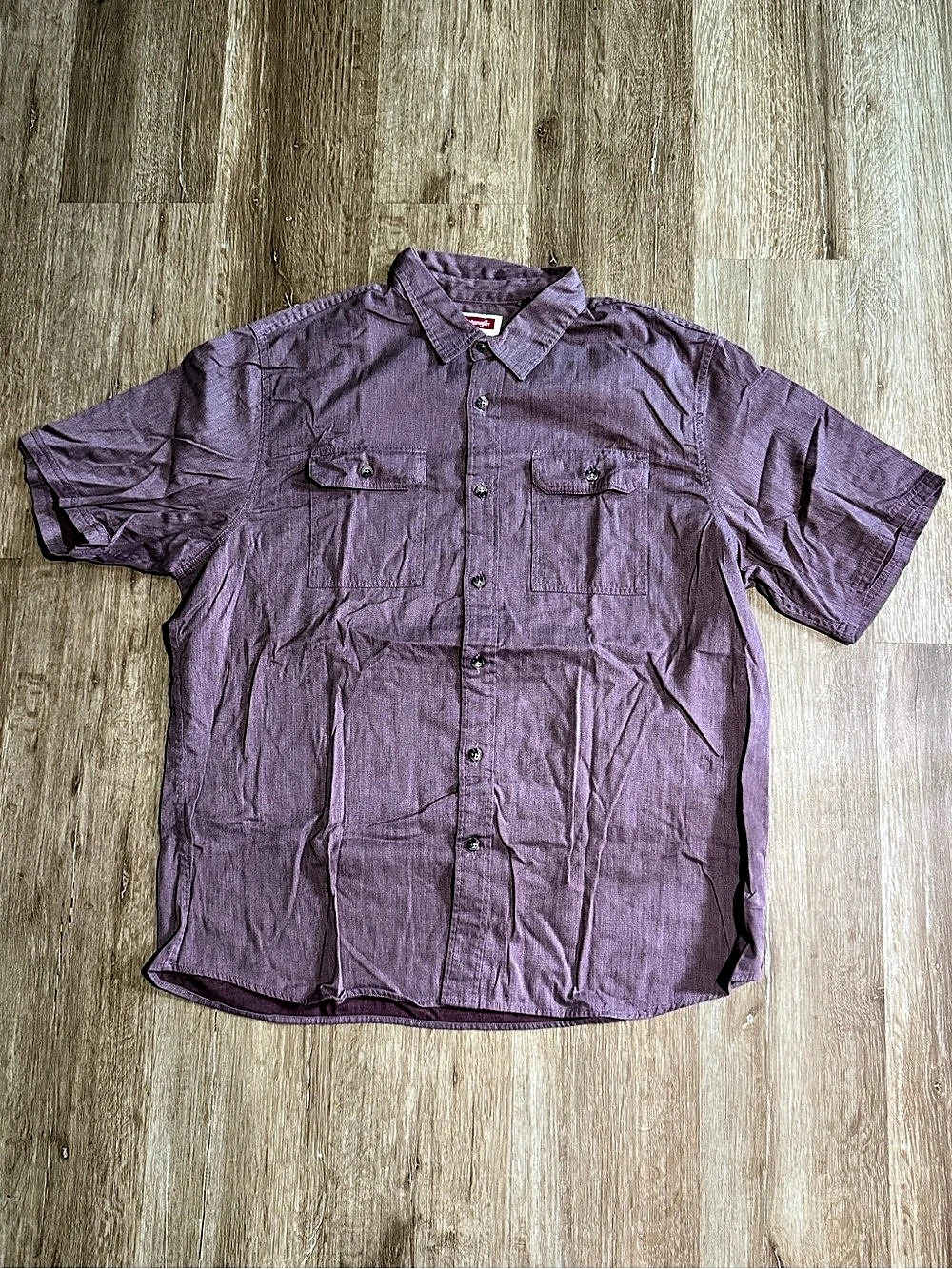 Wrangler Men's Short Sleeve Shirt in Purple